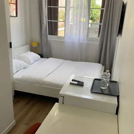 G-logement-francilien Aeroport Cdg, Parc Des Expositions Villepinte, Bourget, Asterix. *