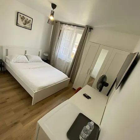 G-logement-francilien Aeroport Cdg, Parc Des Expositions Villepinte, Bourget, Asterix. *