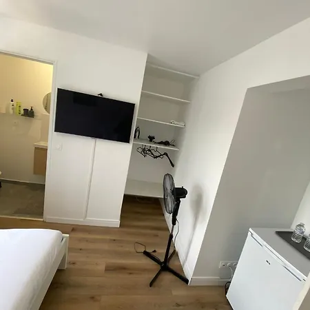 G-logement-francilien Aeroport Cdg, Parc Des Expositions Villepinte, Bourget, Asterix. ゲストハウス *